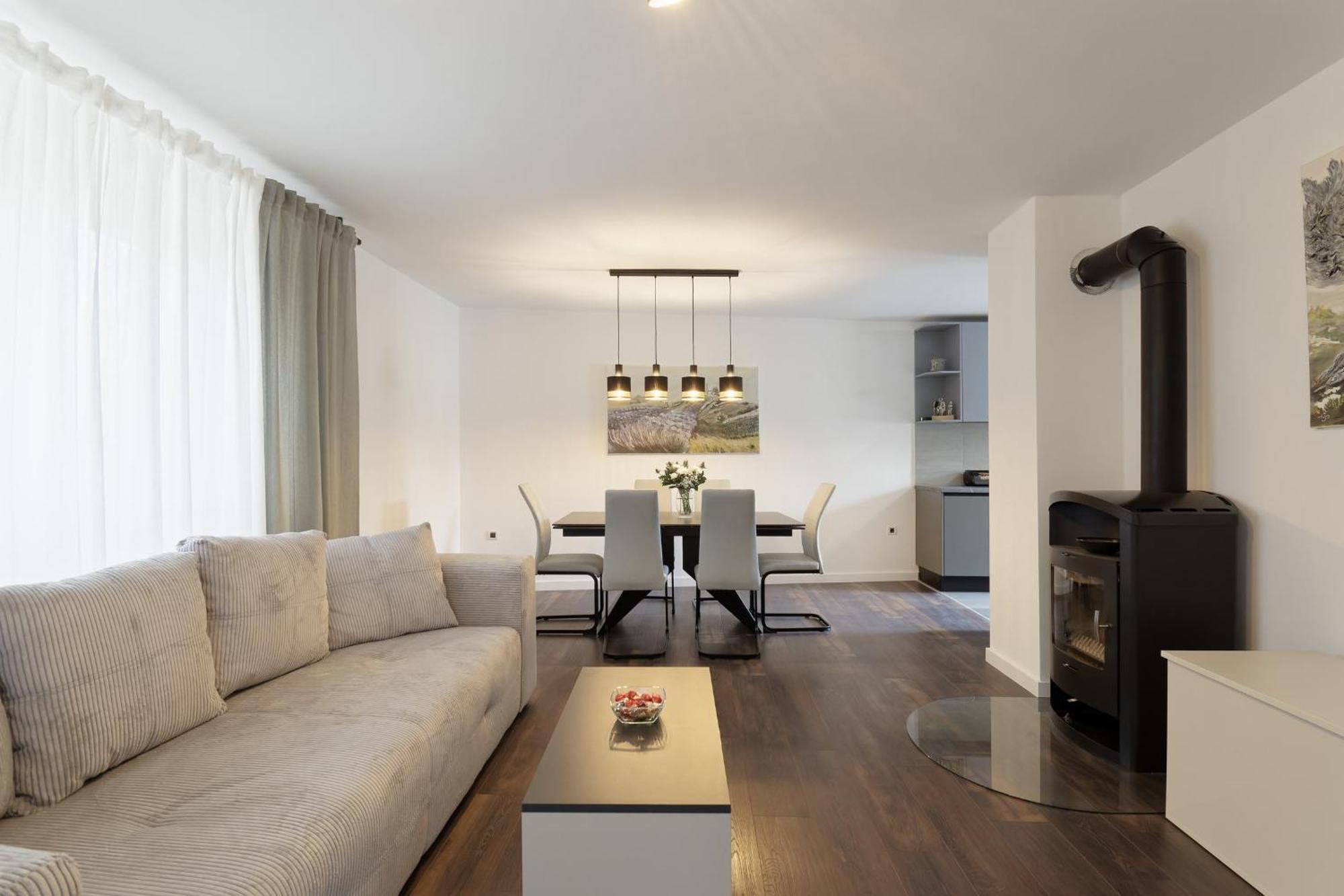 Apartment Larissa By Rent Istria Višnjan Exterior foto